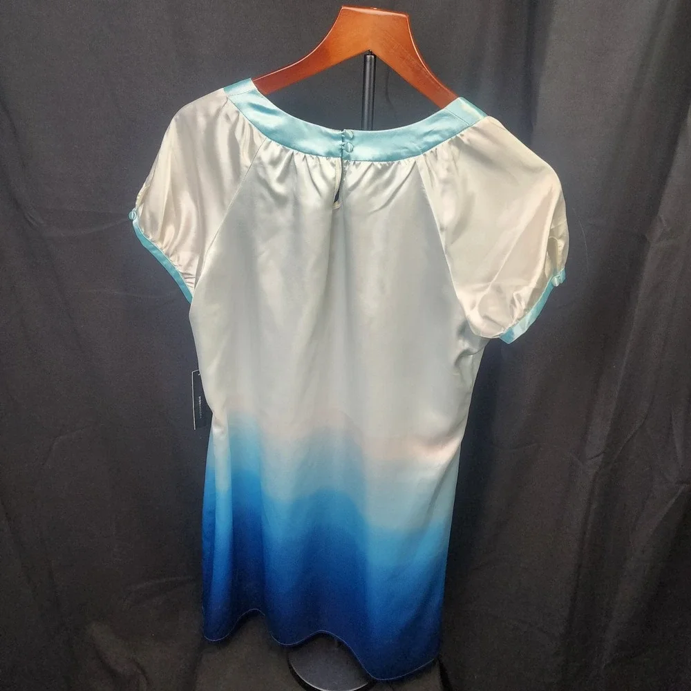 BCBG Maxazria Dress‎ Size M SILKY FEEL  Summer Loose Fitting NWT  $240.00